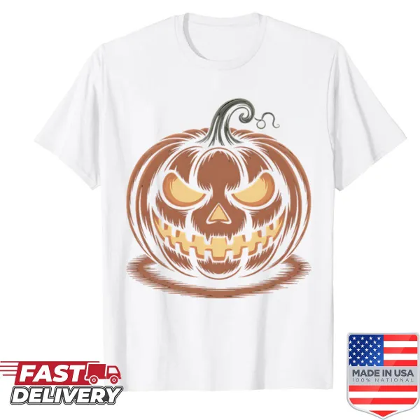 Oversized T-shirt featuring a spooky pumpkin face design