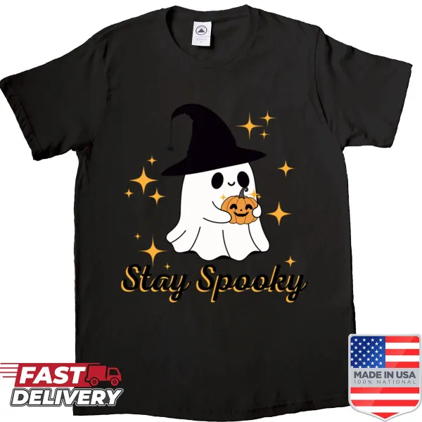 Oversized shirt with 'Stay Spooky' typography for Halloween lovers