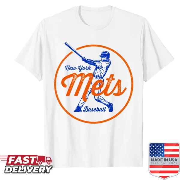Vintage-style Mets shirt featuring iconic logo