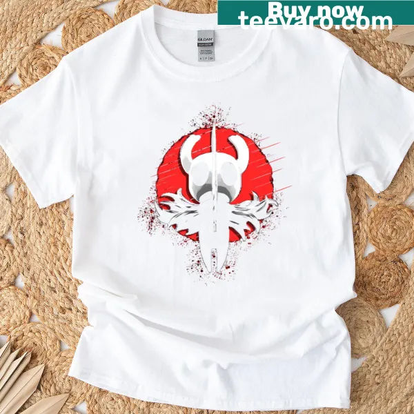 Hollow Knight T-shirt with the character Knight in illustration.