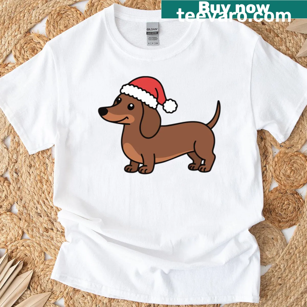 Illustration of a dachshund in a Santa hat on a Christmas T-shirt. — on a men's t-shirt