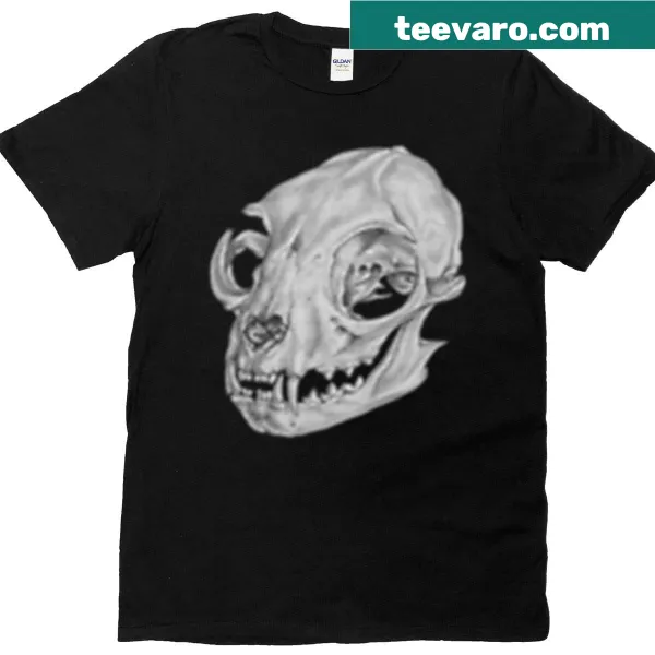 Illustration of a feral cat skull on a T-shirt