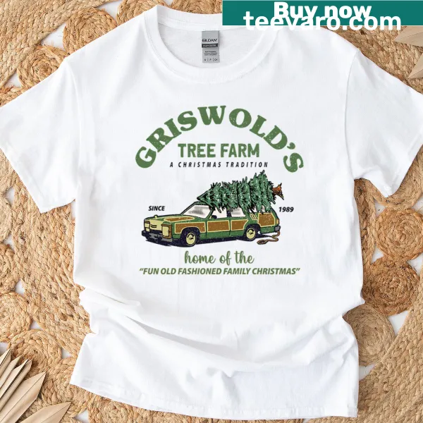 Sentimental T-shirt featuring 'Griswolds Tree Farm Family Christmas Desde 1989' text