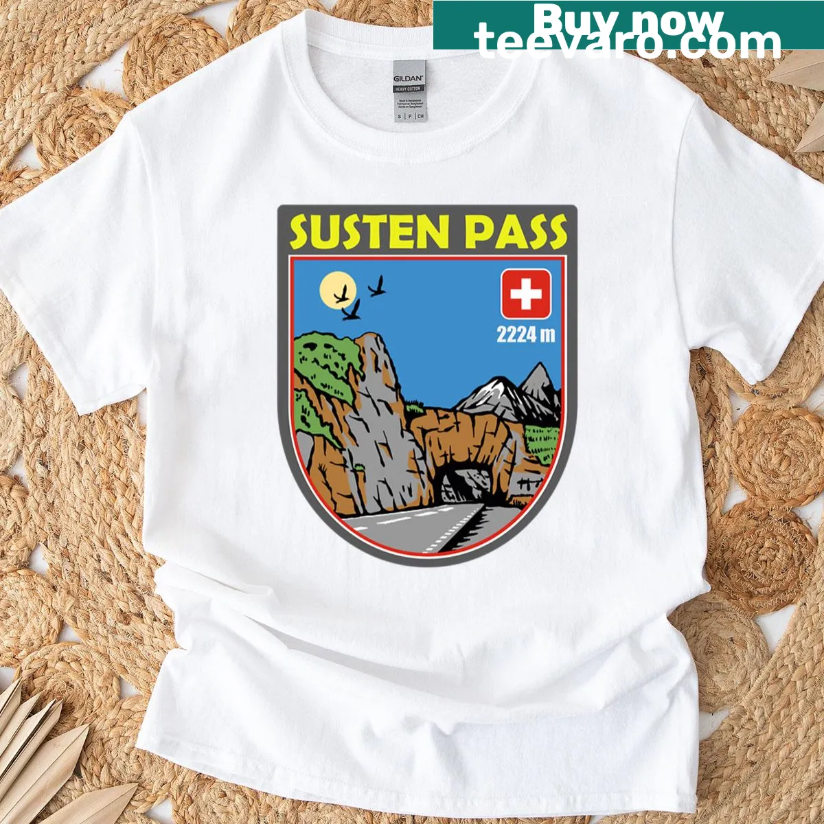Artistic depiction of Susten Pass in the Swiss Alps on a t-shirt — on a men's t-shirt