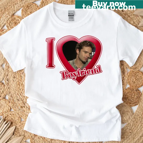 T-shirt expressing love for boyfriend Sebastian Stan.