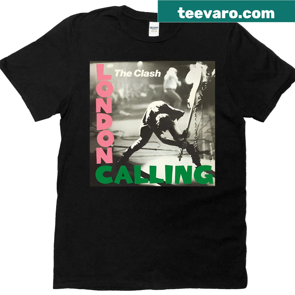 Bold t-shirt featuring the text 'London Calling' — on a men's t-shirt