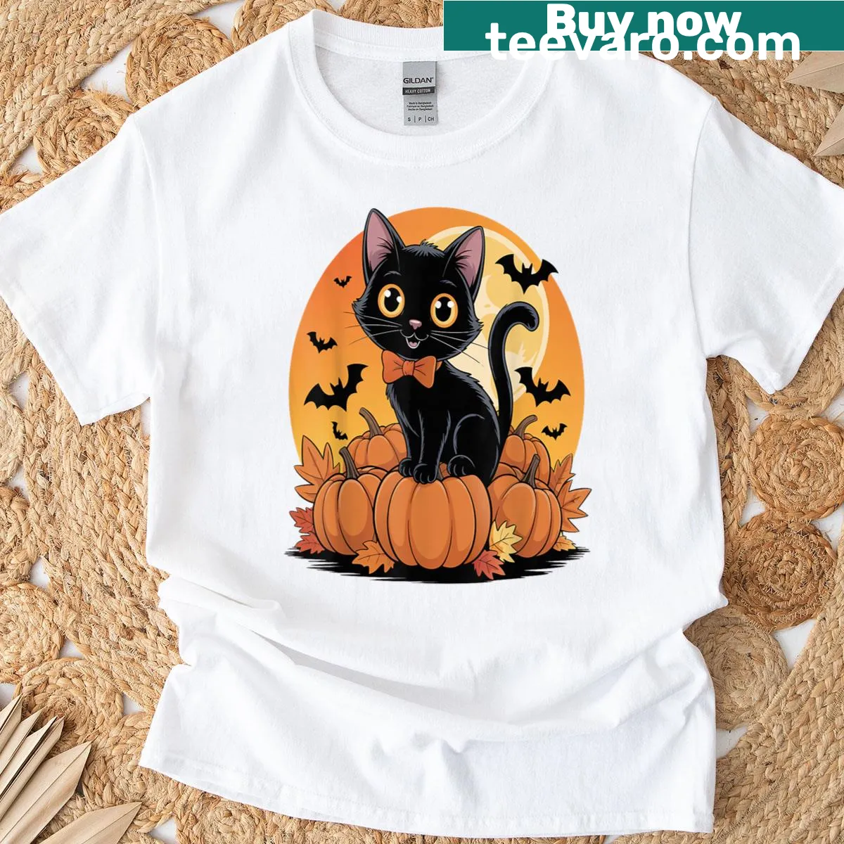 Cute retro black cat and pumpkin Halloween shirt — on a men's t-shirt