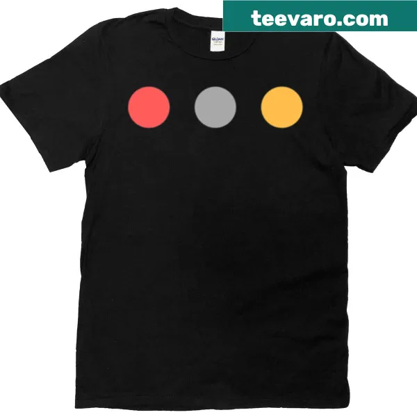 Minimalist design with three points on T-shirt