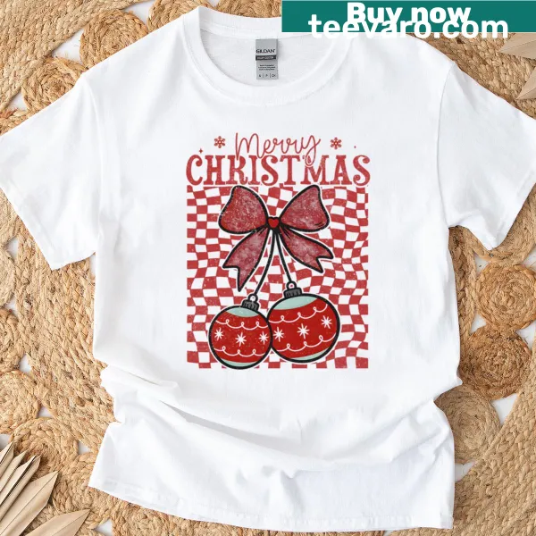 Checkered pattern with Christmas cherries on a T-shirt