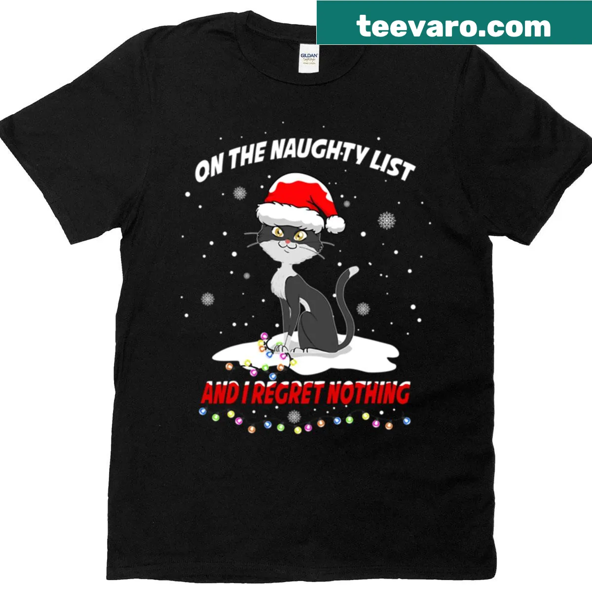 Funny Christmas cat wearing a hat with naughty list text — on a men's t-shirt