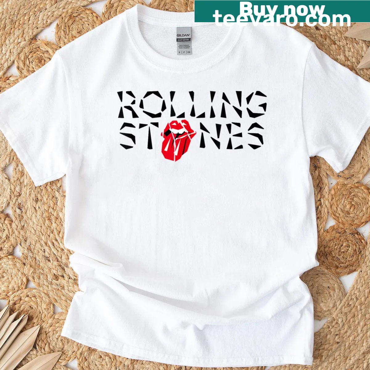 High-definition Rolling Stones tongue logo T-shirt — on a men's t-shirt