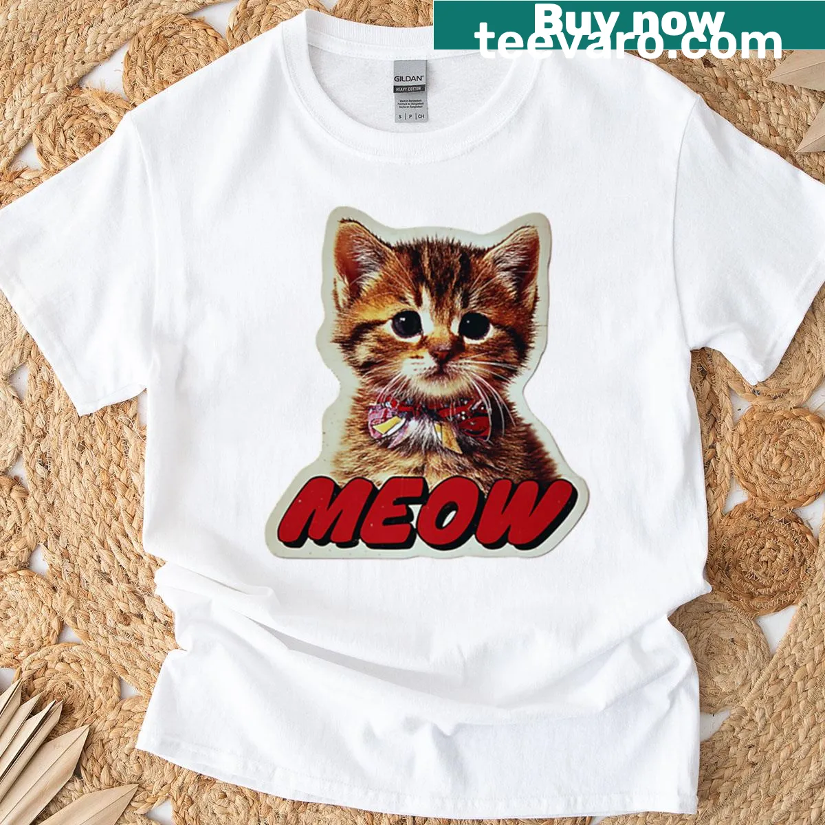 Cute kitten illustration with 'Meow' message on a T-shirt — on a men's t-shirt