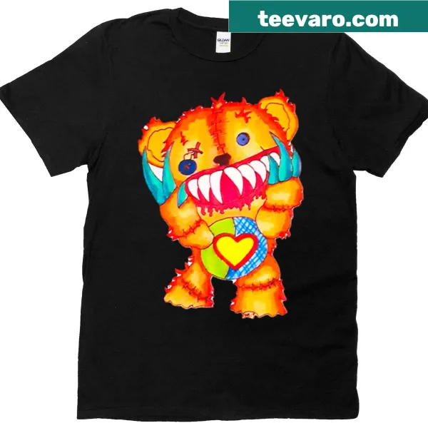 Funny t-shirt with cartoon raccoon design and Raccoon Whisperer text