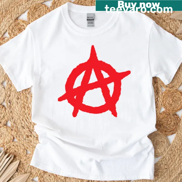 Large anarchy logo T-shirt in bold design