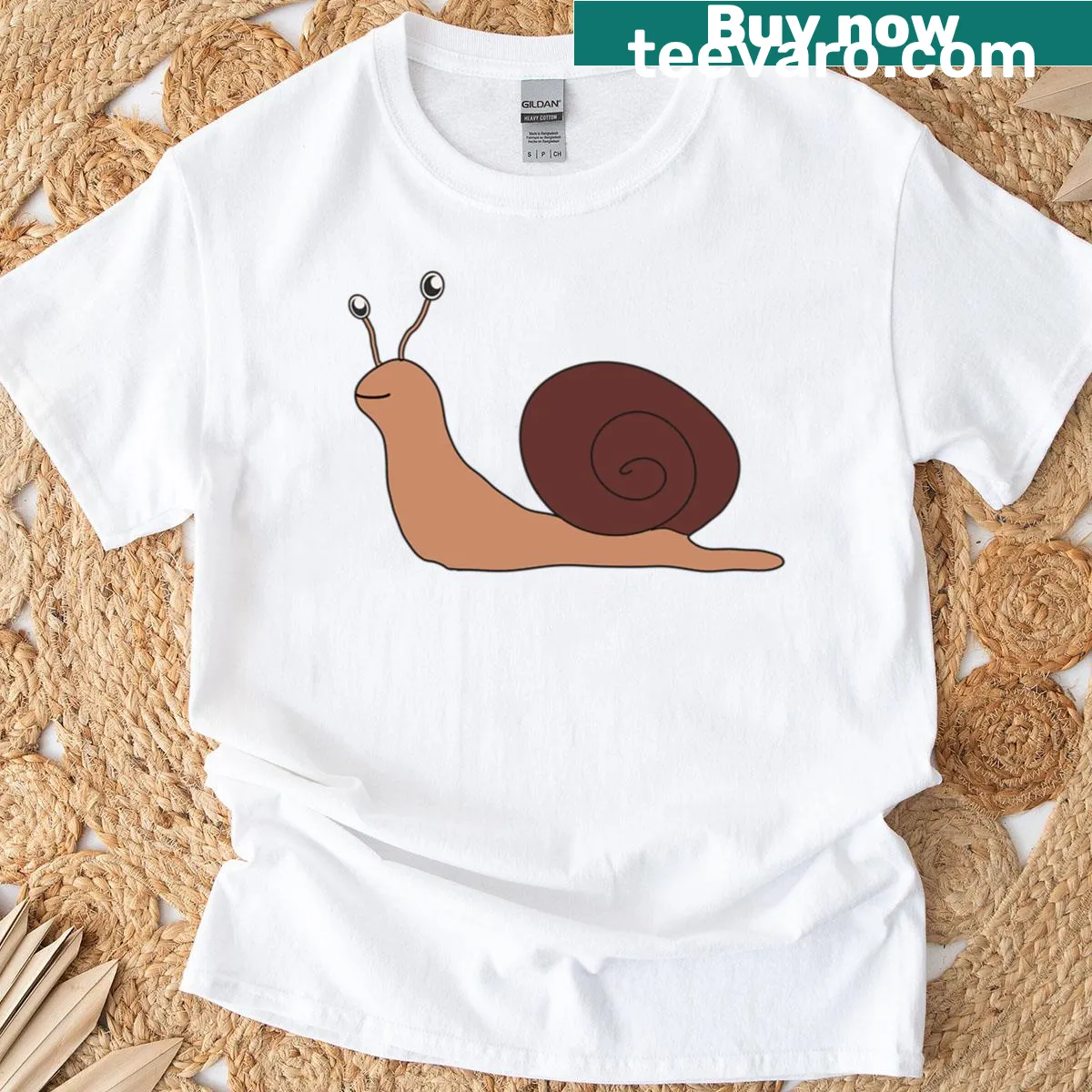 Cute T-shirt with cartoon weather icons representing friendship — on a men's t-shirt