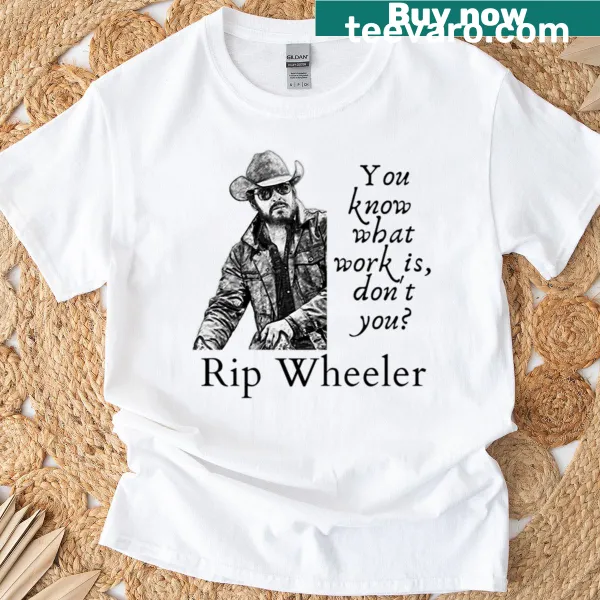 Badge-emblem T-shirt featuring Yellowstone Dutton Ranch design