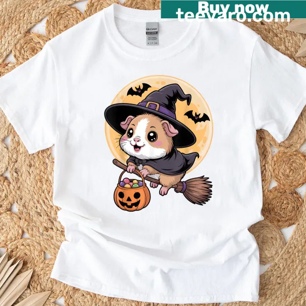 Cute guinea pig with a witch hat and pumpkin on a T-shirt
