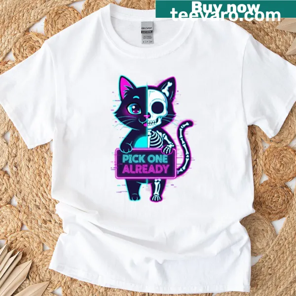 Oversized T-shirt featuring a whimsical Schrödinger's cat design