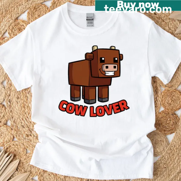 Cartoon cow graphic on Cow Lover T-shirt