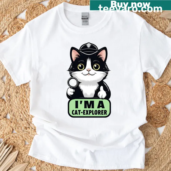 Oversized T-shirt featuring a cute cat explorer illustration