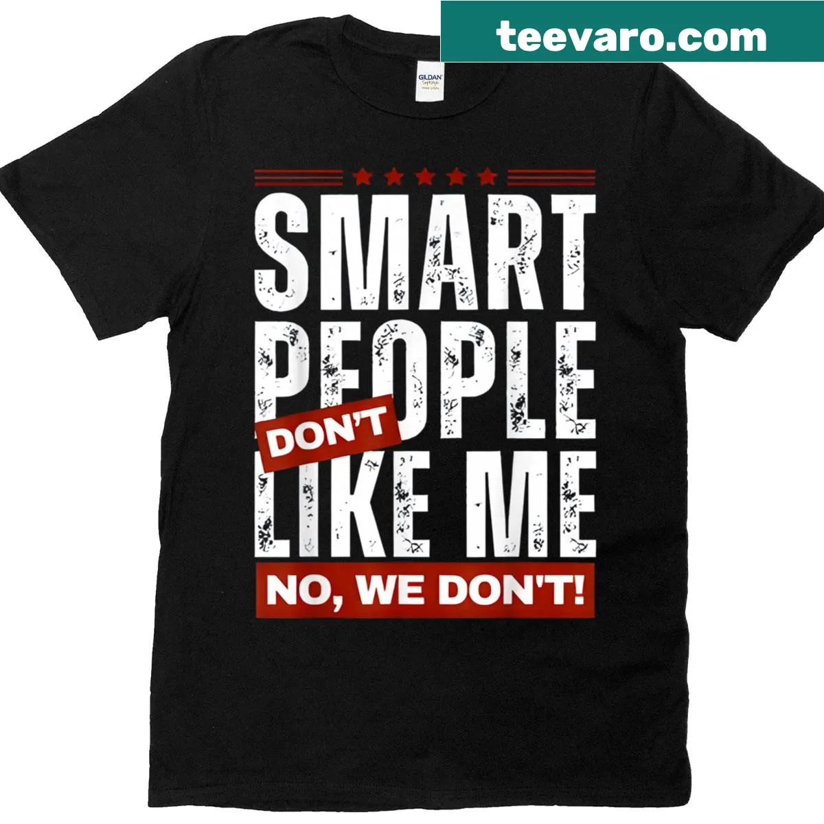 Vintage humor t-shirt with the quote 'Smart People Don’t Like Me' — on a men's t-shirt