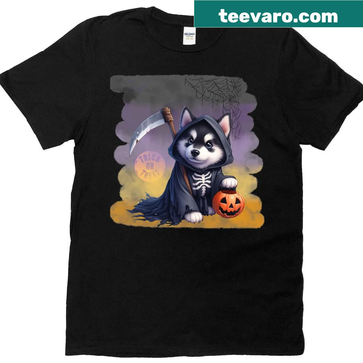 Skeleton husky wearing a hood on a Halloween T-shirt — on a men's t-shirt