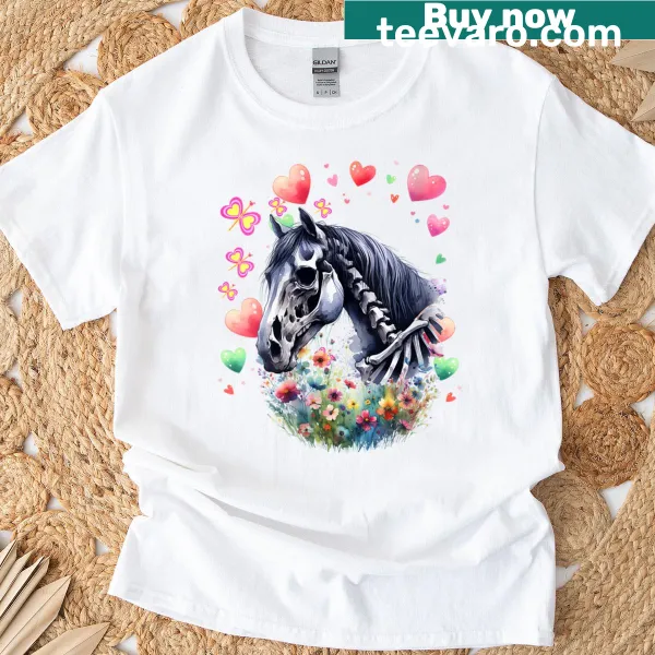 Illustrated horse in Halloween costume on a festive t-shirt