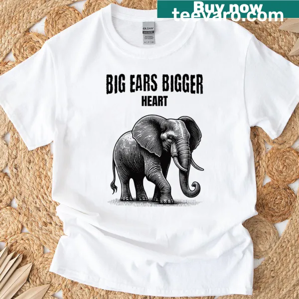 T-shirt with an illustration of a character with big ears and heart