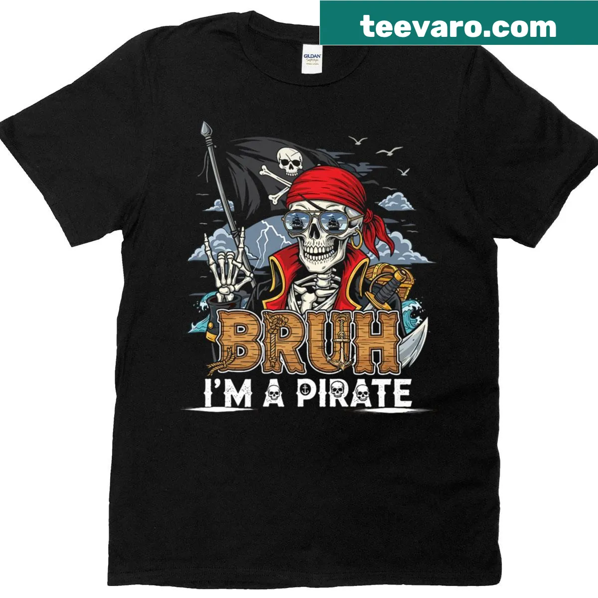 Spooky pirate skeleton Halloween t-shirt for men — on a men's t-shirt