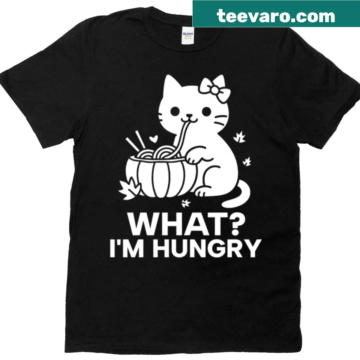 Illustrated cute cat with ramen and pumpkins on a T-shirt. — on a men's t-shirt