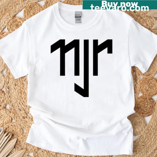T-shirt featuring the iconic Neymar logo for football fans