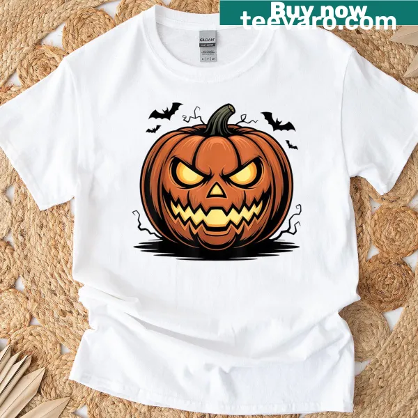 Retro T-shirt featuring a scary pumpkin face design