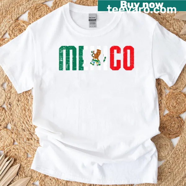 Vintage-style T-shirt celebrating Mexican Independence Day with pride
