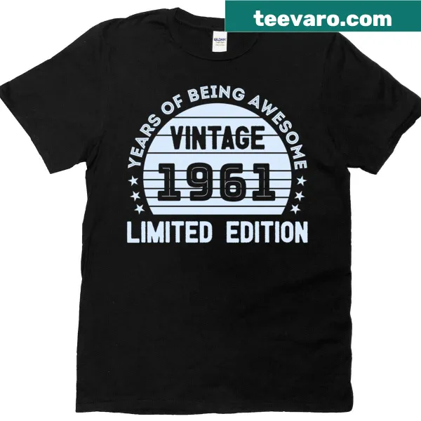 Funny retro t-shirt for women born in 1961