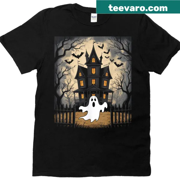 Vintage haunted house with ghosts and bats Halloween t-shirt