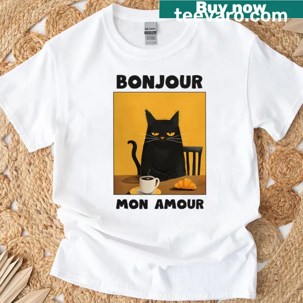 Oversized T-shirt with funny black cat and humorous quote