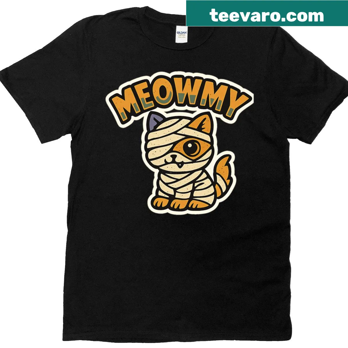 Oversized t-shirt featuring a cute retro mummy cat design for Halloween. — on a men's t-shirt
