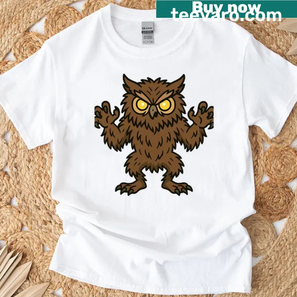 Oversized T-shirt with a werewolf owl design featuring claws and glowing eyes