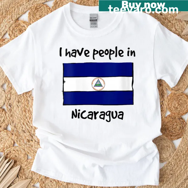 Nicaraguan flag graphic T-shirt for women
