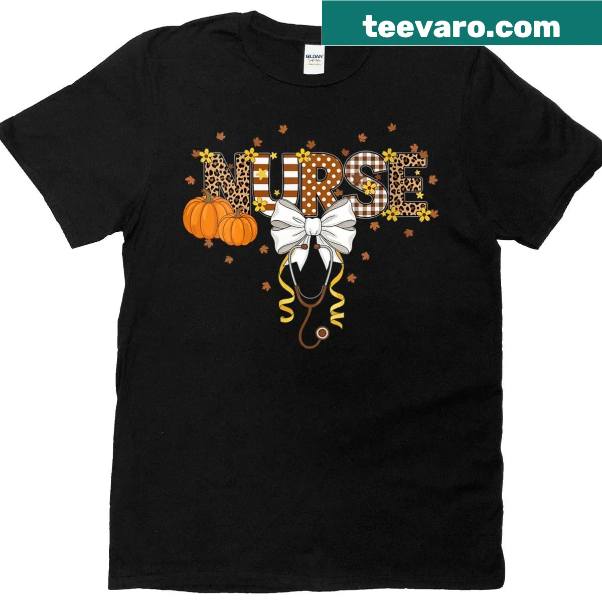 Nurse t-shirt with stethoscope and bow for Thanksgiving — on a men's t-shirt