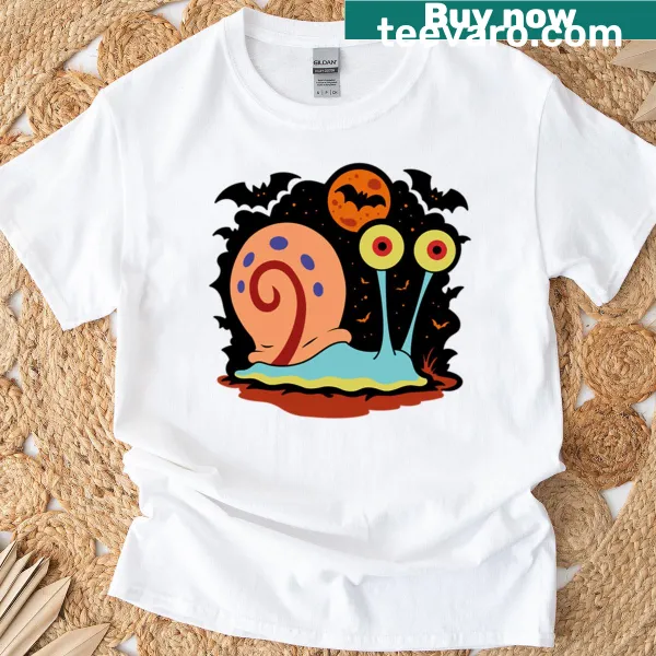 Oversized t-shirt with cartoon bats and Gary the Snail design