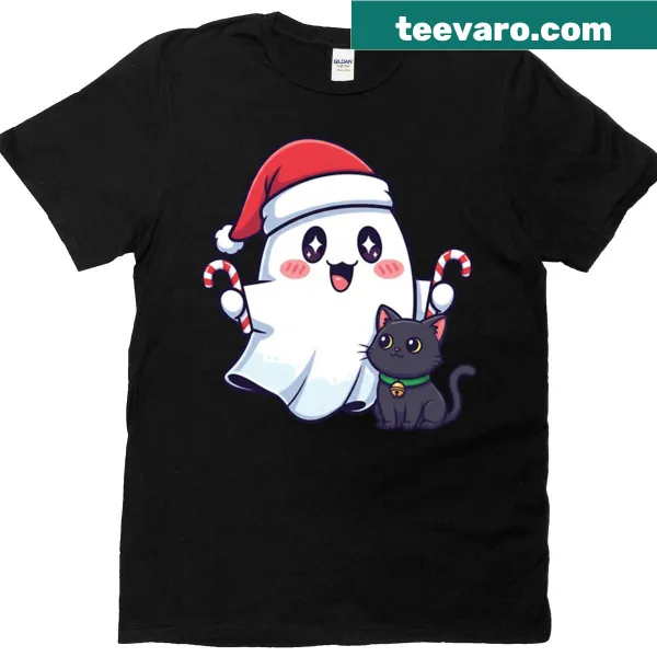 Oversized Christmas t-shirt with a cat ghost graphic