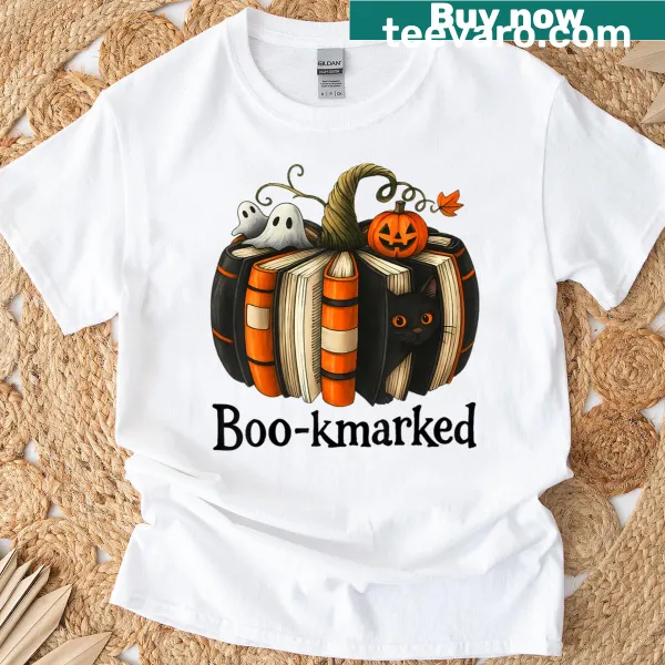 Cute Halloween T-shirt with books and a pumpkin illustration
