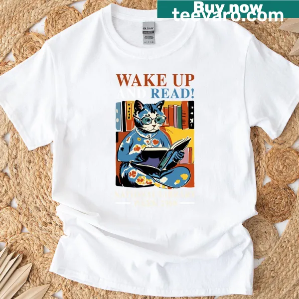 Retro shirt with cat and book design for reading enthusiasts