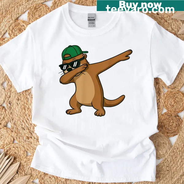 Cartoon otter dabbing design on funny animal-themed t-shirt