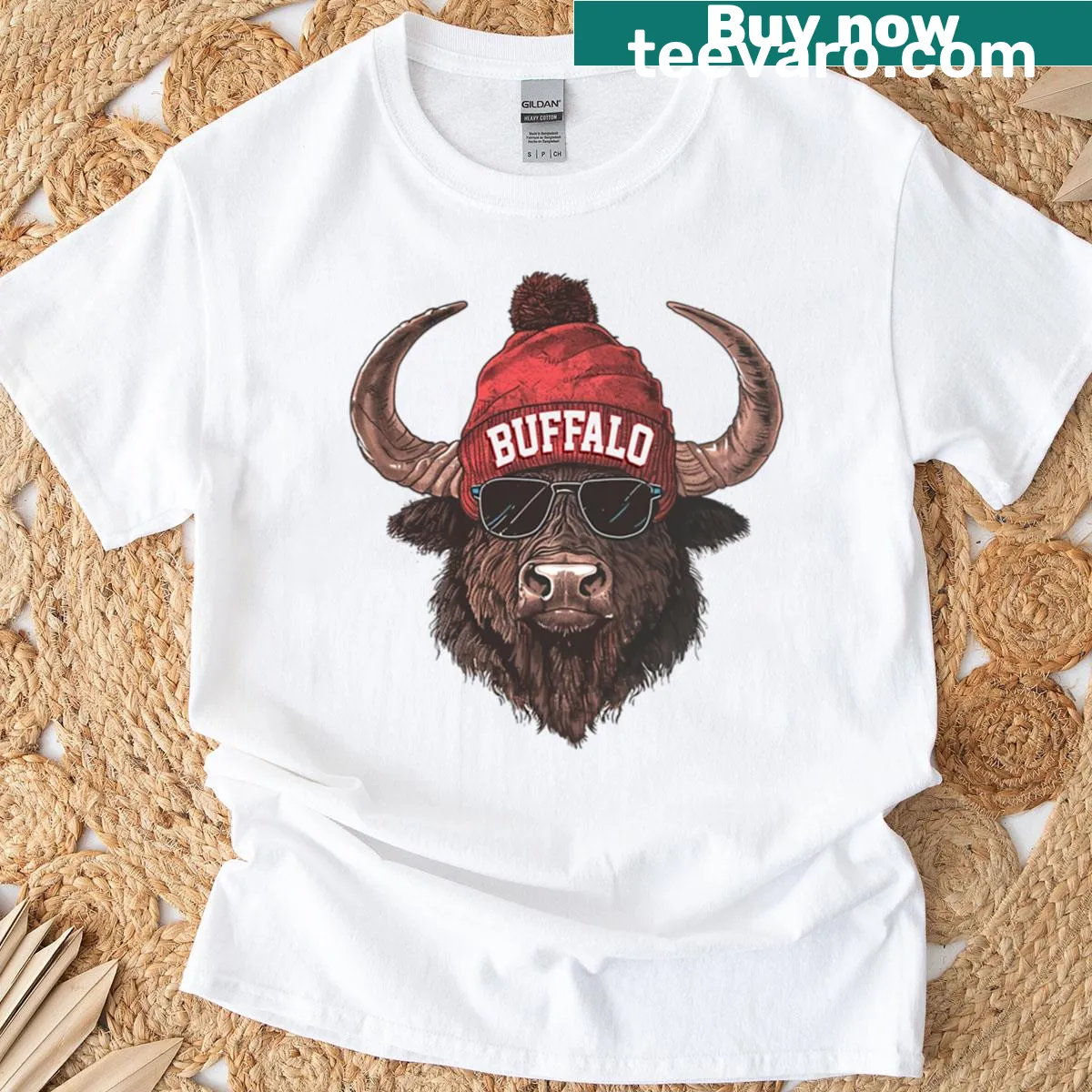 Cartoon bison in beanie and sunglasses for football fans on T-shirt — on a men's t-shirt