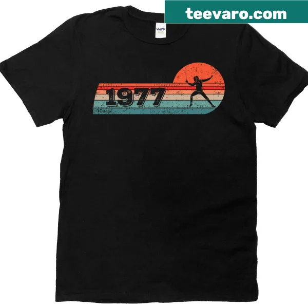 Vintage fencing graphic tee for those born in 1977