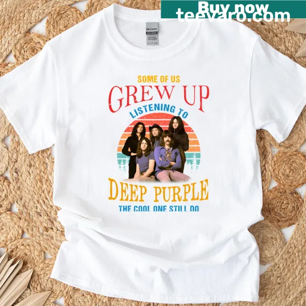 Vintage band logo T-shirt celebrating music tour albums