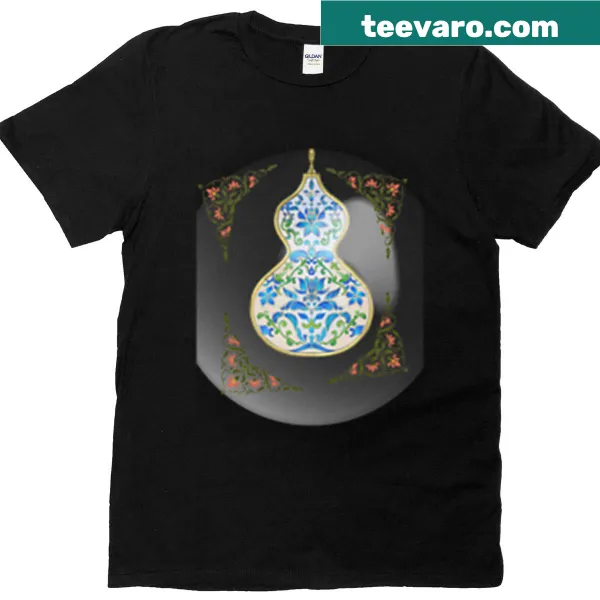T-shirt featuring an original Anatolian gourd motif design