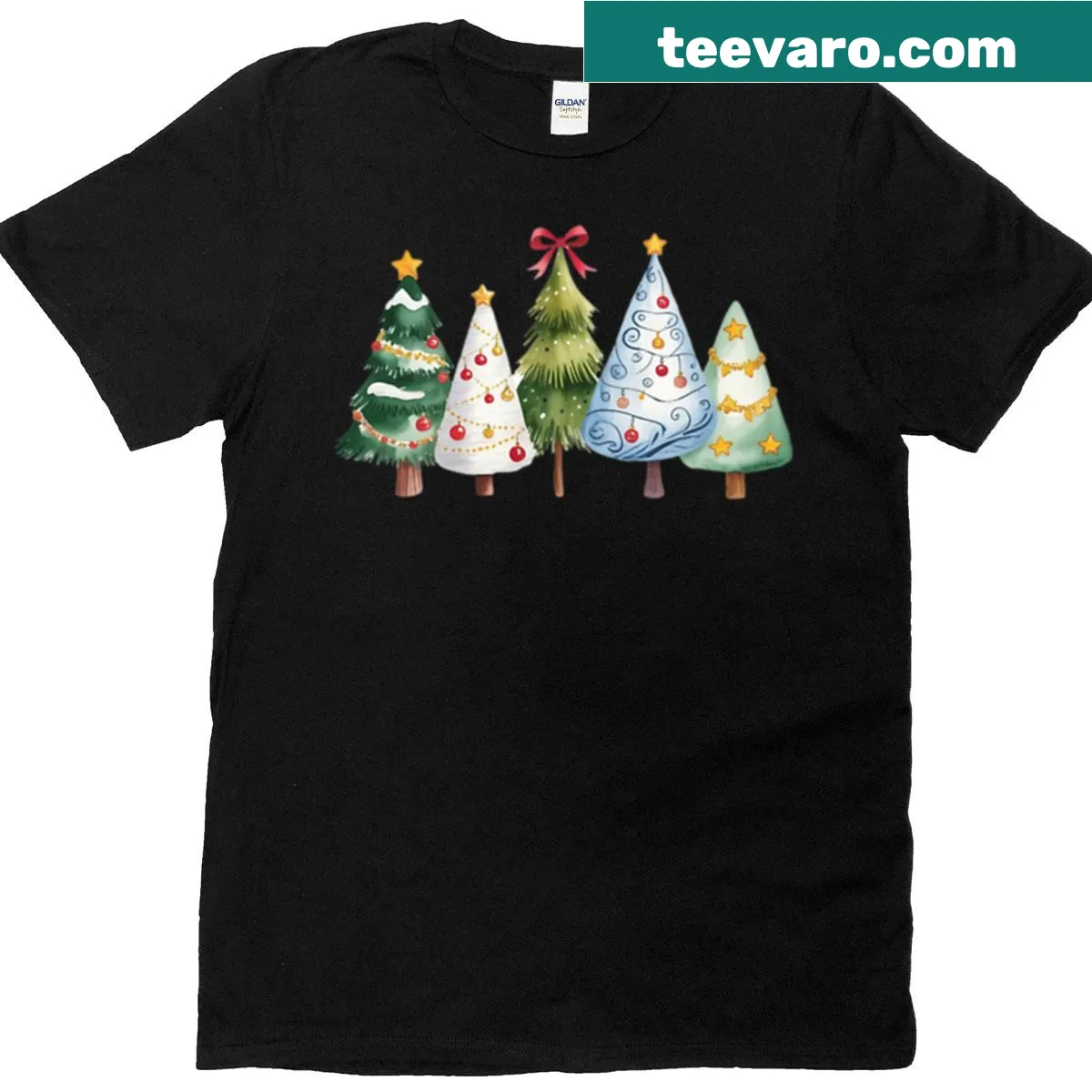 Cute T-shirt featuring a design of Christmas trees — on a men's t-shirt